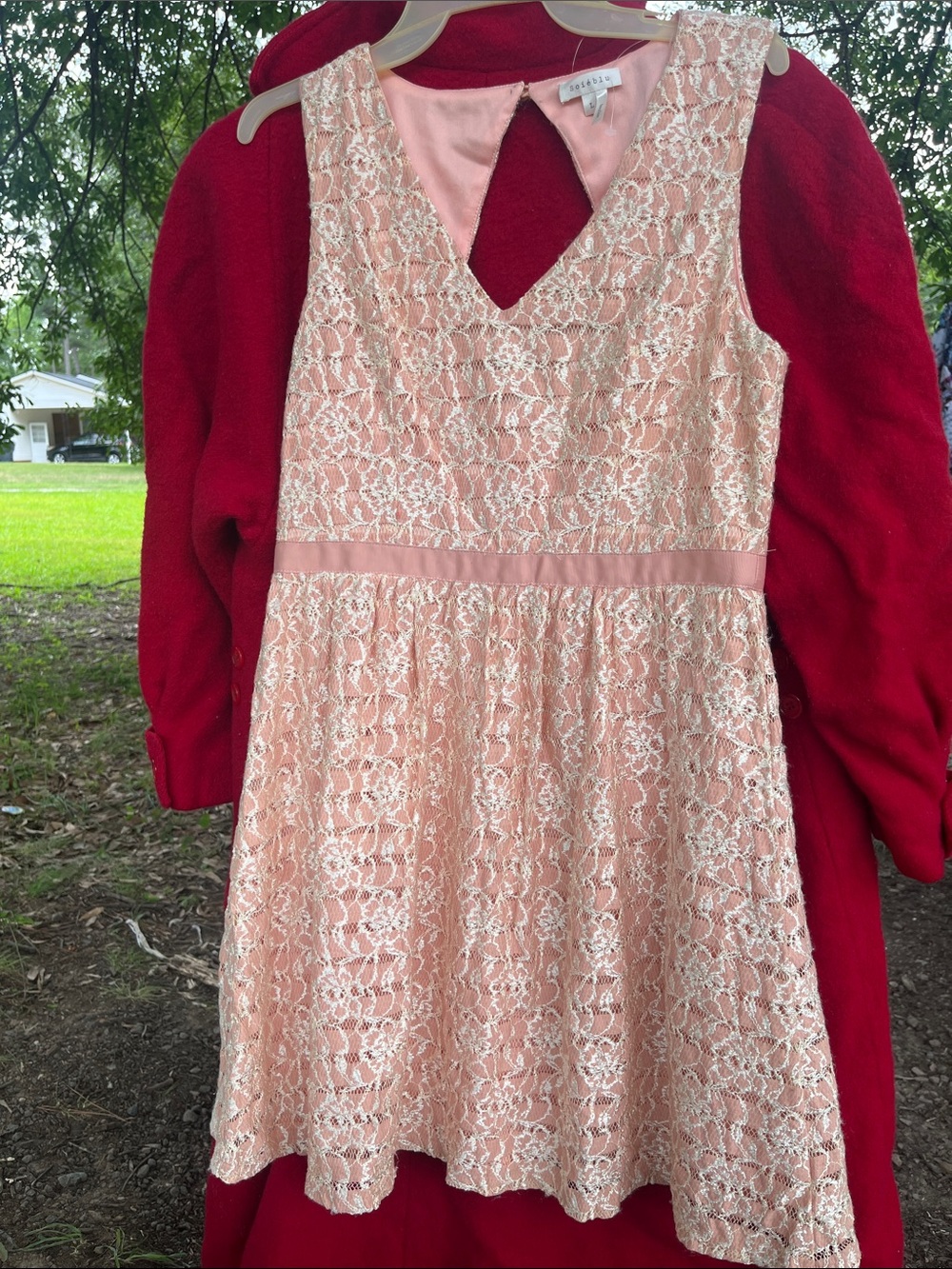 Lace Overlay peach 🍑 Midi Dress with V-Neck
